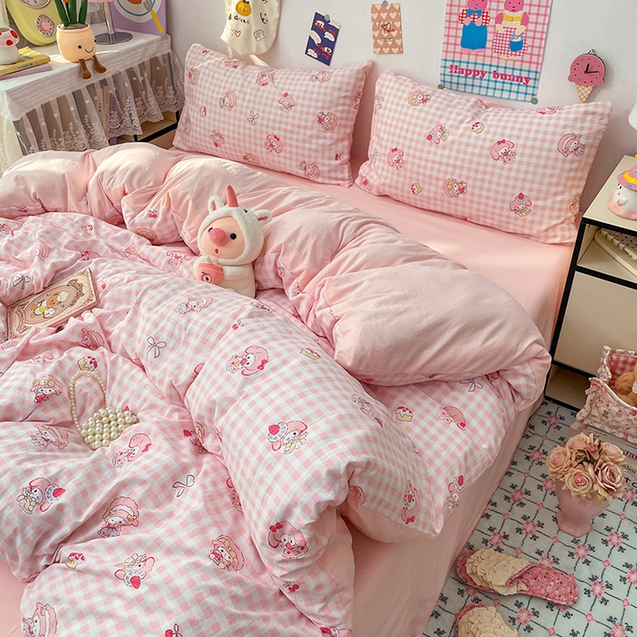 91家纺网 家纺一手货源 找家纺 梦卓家纺 2025新款超柔水洗棉印花双层纱卡通小清新四件套 甜心美乐蒂