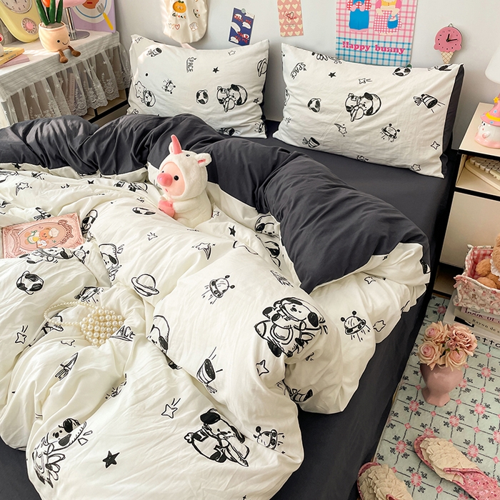 91家纺网 家纺一手货源 找家纺 梦卓家纺 2025新款超柔水洗棉印花双层纱卡通小清新四件套 宇宙太空人