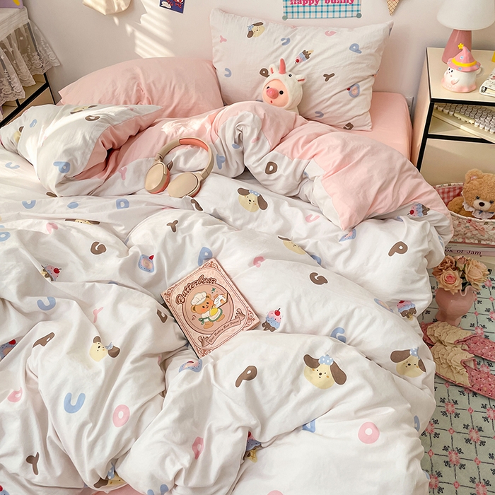 91家纺网 家纺一手货源 找家纺 梦卓家纺 2025新款超柔水洗棉印花双层纱卡通小清新四件套 字母小狗