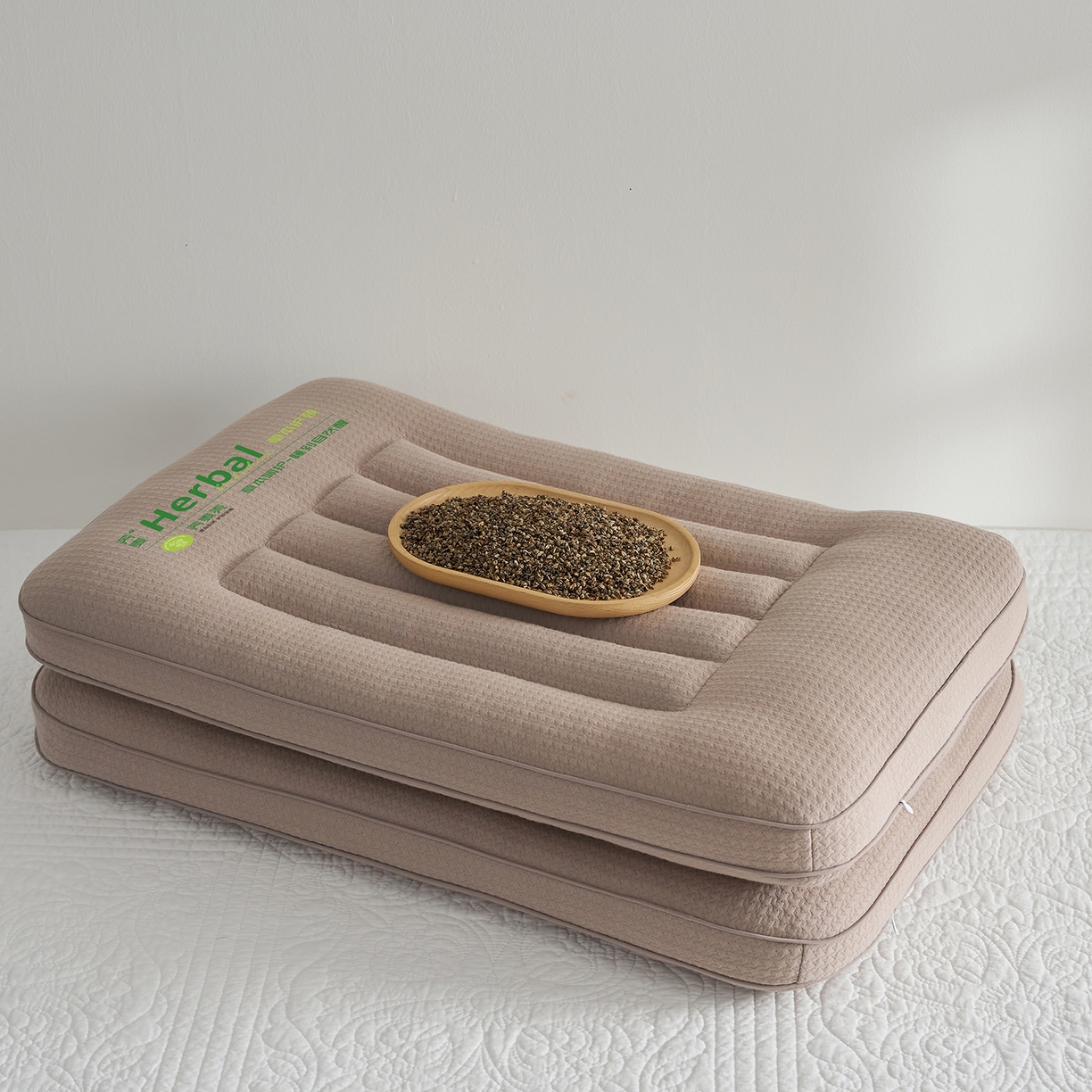 91家纺网 家纺一手货源 找家纺 乐可 2025新款草本定型枕荞麦学生枕成人枕枕头枕芯 草本定型枕立体-咖