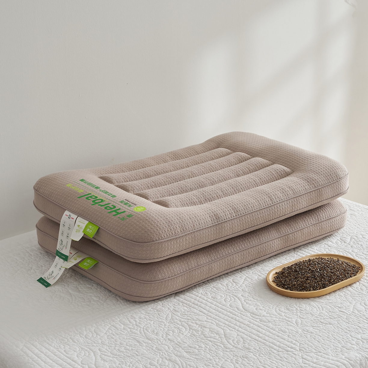 91家纺网 家纺一手货源 找家纺 乐可 2025新款草本定型枕荞麦学生枕成人枕枕头枕芯 草本定型枕立体-咖