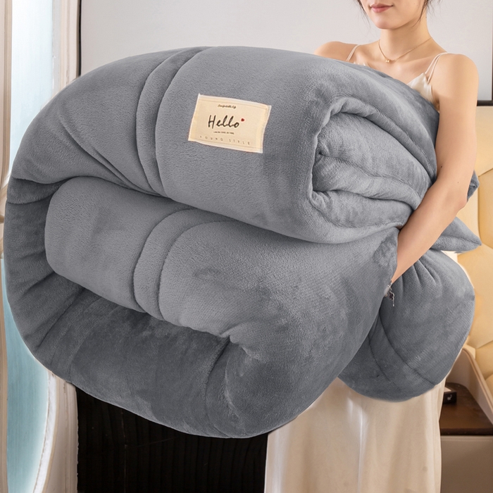 91家纺网 家纺一手货源 找家纺 汇总2025秋冬新款双面牛奶绒被子羊羔绒被子保暖加厚冬被春秋被芯被子冬被跨境外贸