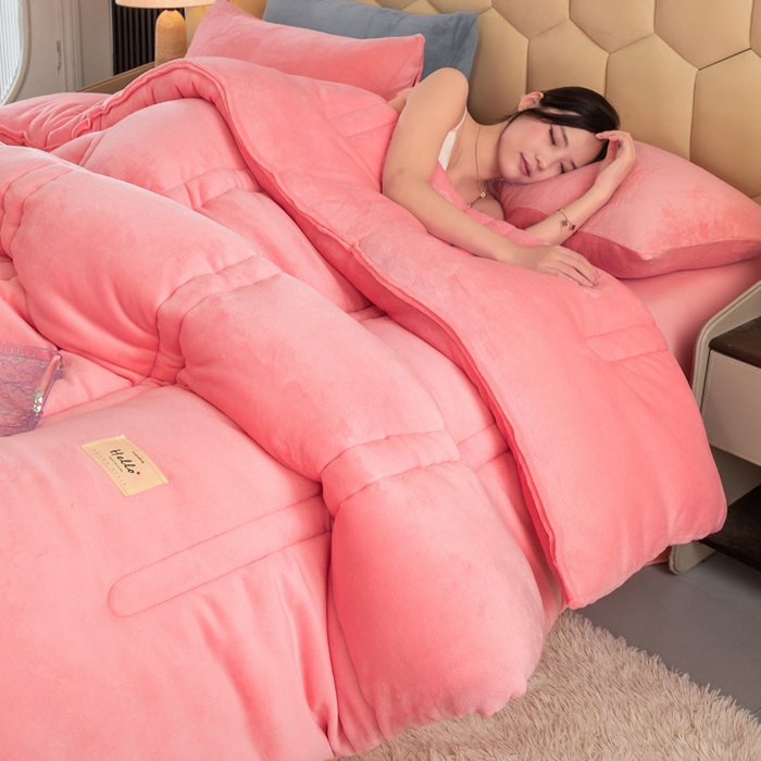 91家纺网 家纺一手货源 找家纺 （总）恋之巢 2024新款双面牛奶绒冬被