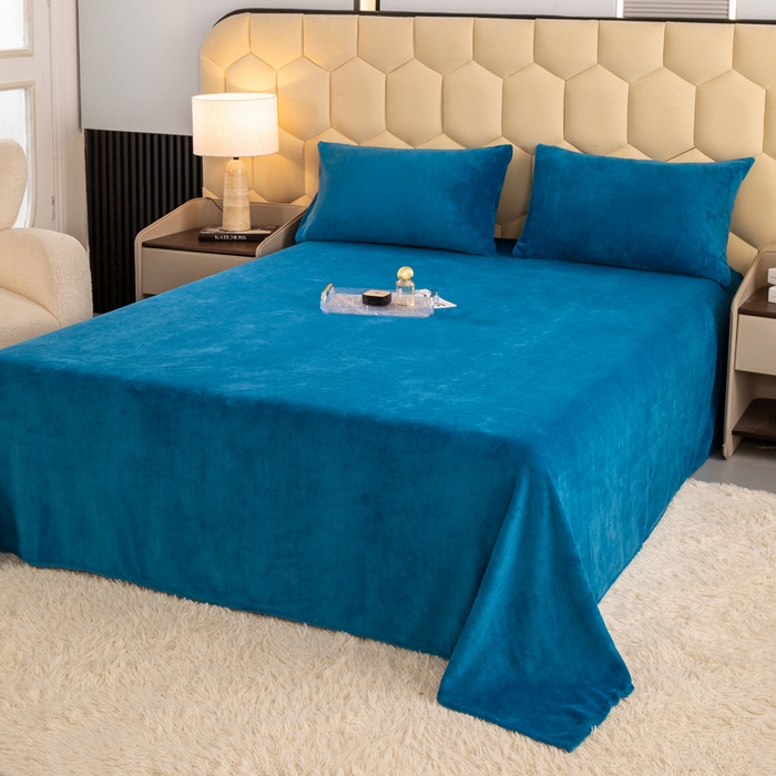 91家纺网 家纺一手货源 找家纺 2024秋冬新款双面牛奶绒羊羔绒保暖加厚冬被双面牛奶绒-宾利蓝