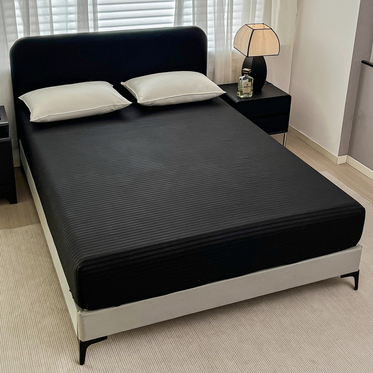 91家纺网 家纺一手货源 找家纺 恬澳家纺 2025新款简约磨毛压花床笠外贸跨境电商亚马逊速卖通单床笠三件套欧美尺寸多多跨境平台TEMU SHEIN 条纹-黑