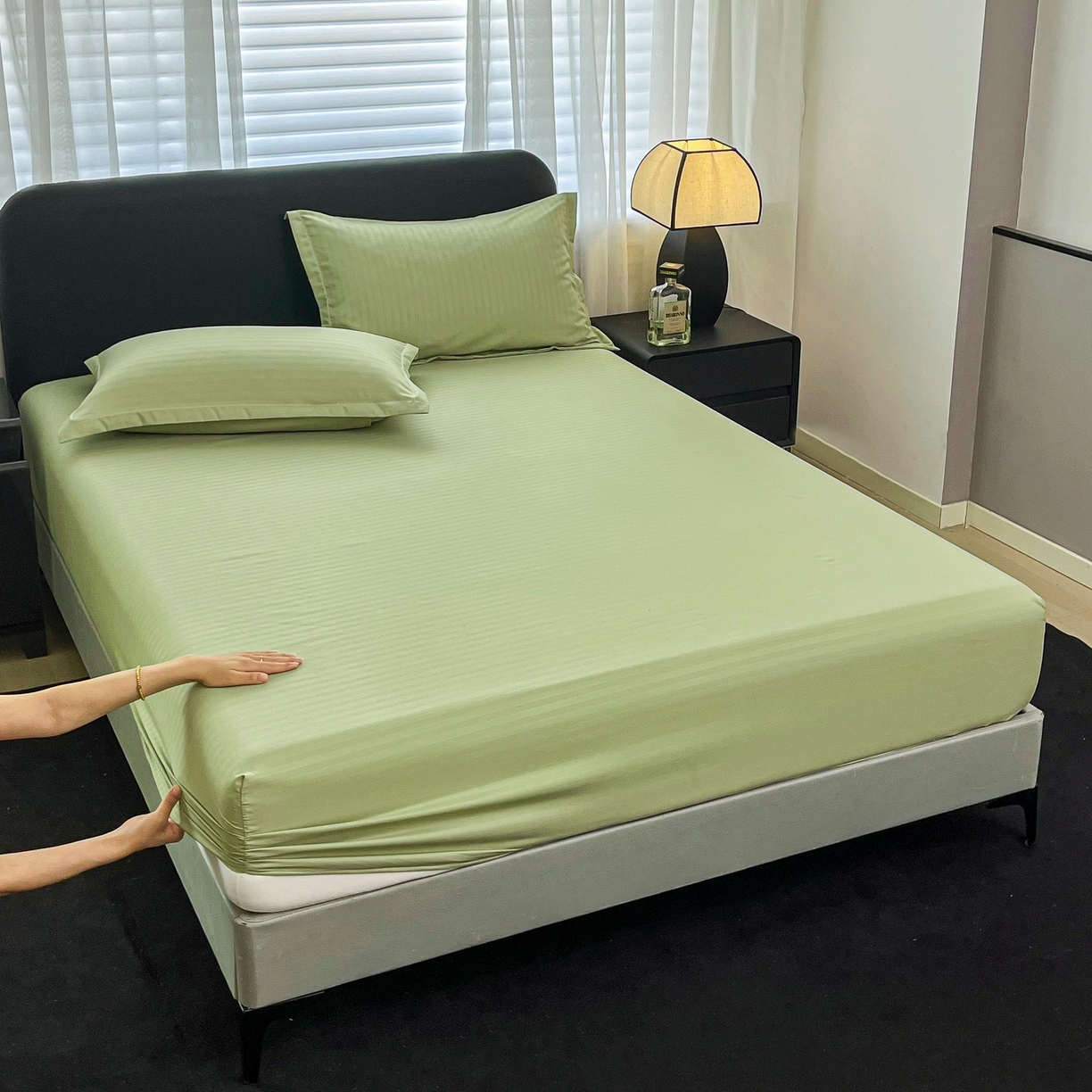 91家纺网 家纺一手货源 找家纺 恬澳家纺 2025新款简约磨毛压花床笠外贸跨境电商亚马逊速卖通单床笠三件套欧美尺寸多多跨境平台TEMU SHEIN 条纹-绿