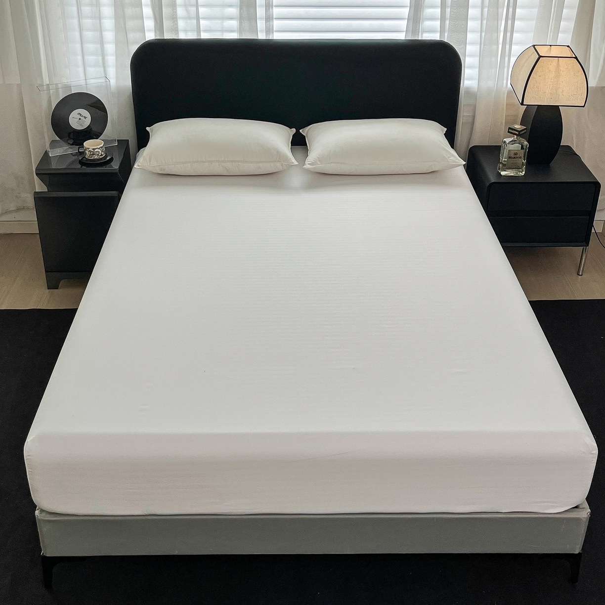 91家纺网 家纺一手货源 找家纺 恬澳家纺 2025新款简约磨毛压花床笠外贸跨境电商亚马逊速卖通单床笠三件套欧美尺寸多多跨境平台TEMU SHEIN 条纹-白