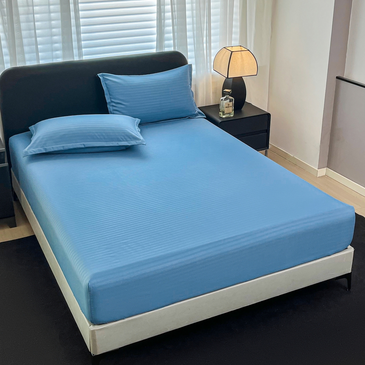 91家纺网 家纺一手货源 找家纺 恬澳家纺 2025新款简约磨毛压花床笠外贸跨境电商亚马逊速卖通单床笠三件套欧美尺寸多多跨境平台TEMU SHEIN 条纹-蓝