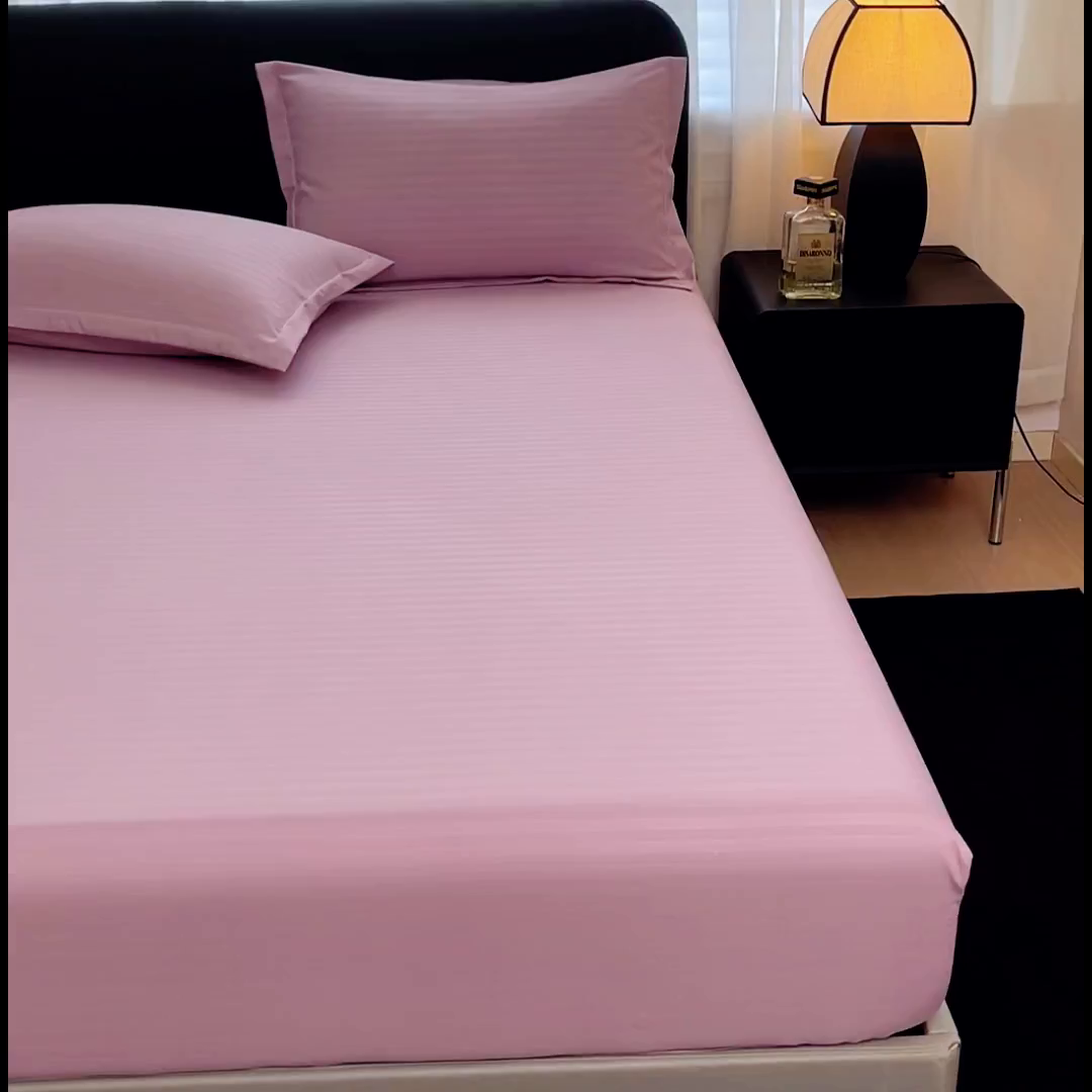 91家纺网 家纺一手货源 找家纺 恬澳家纺 2025新款简约磨毛压花床笠外贸跨境电商亚马逊速卖通单床笠三件套欧美尺寸多多跨境平台TEMU SHEIN 条纹-紫