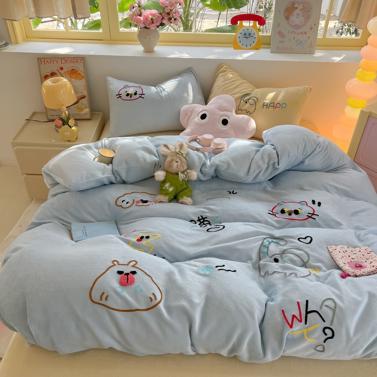 91家纺网 家纺一手货源 找家纺 子钦家纺 2025新款加厚牛奶绒INS风撞色毛巾绣四件套-彩虹天堂 彩虹天堂-天蓝