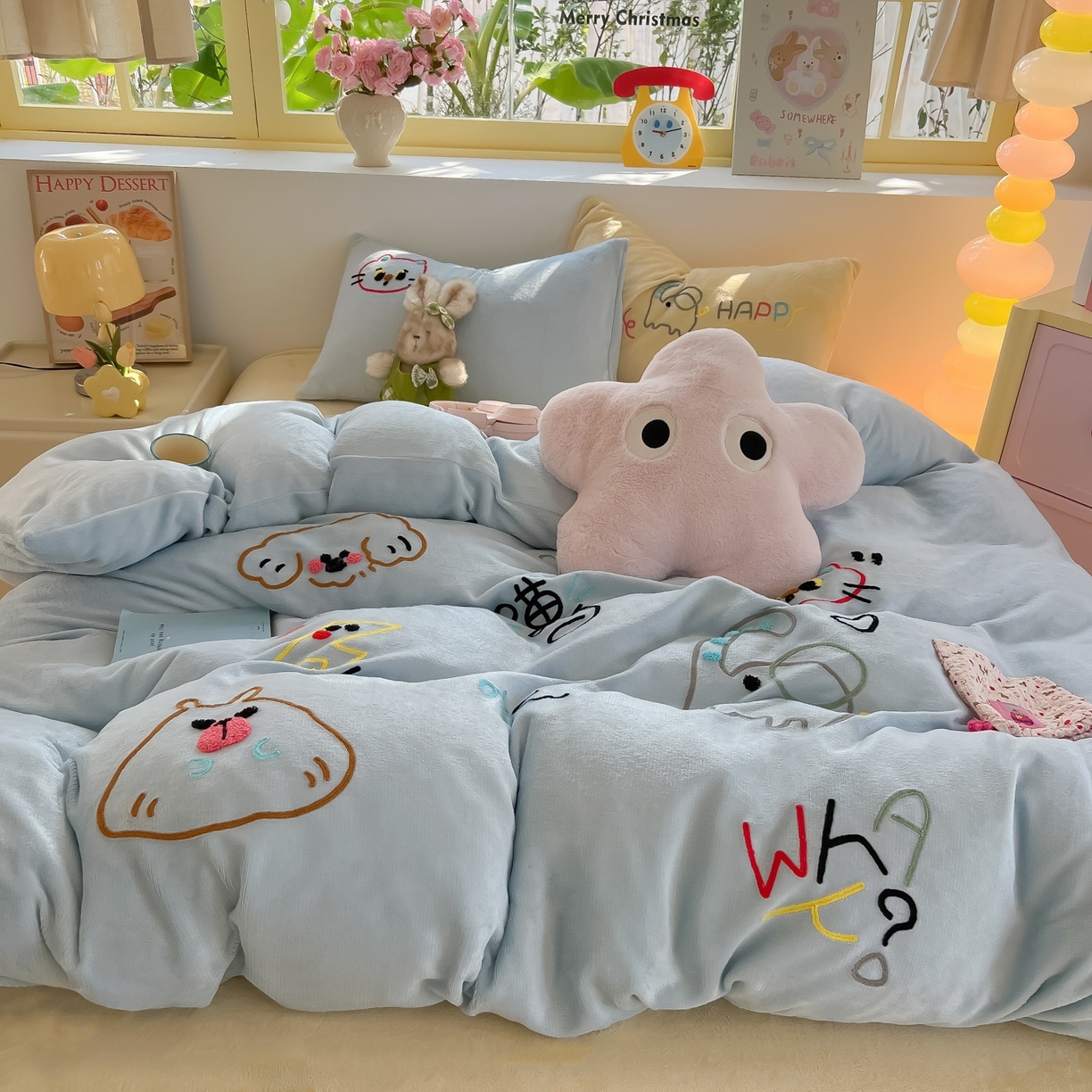 91家纺网 家纺一手货源 找家纺 子钦家纺 2025新款加厚牛奶绒INS风撞色毛巾绣四件套-彩虹天堂 彩虹天堂-天蓝