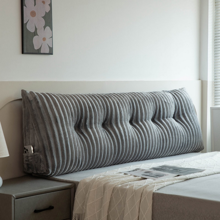 91家纺网 家纺一手货源 找家纺 美达人 2025新款简约绒条三角靠背 粗绒-灰色