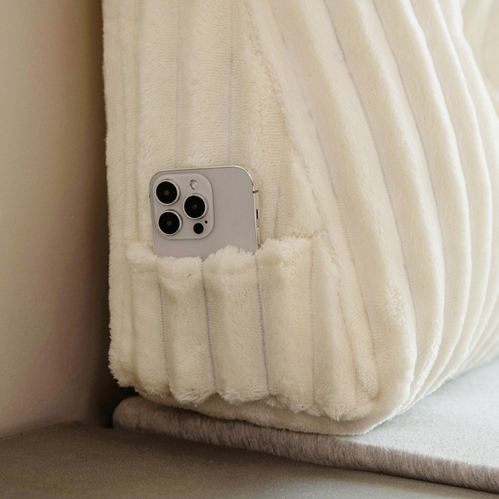 91家纺网 家纺一手货源 找家纺 美达人 2025新款简约绒条三角靠背 粗绒-米白