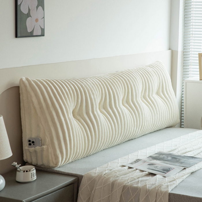 91家纺网 家纺一手货源 找家纺 美达人 2025新款简约绒条三角靠背 粗绒-米白