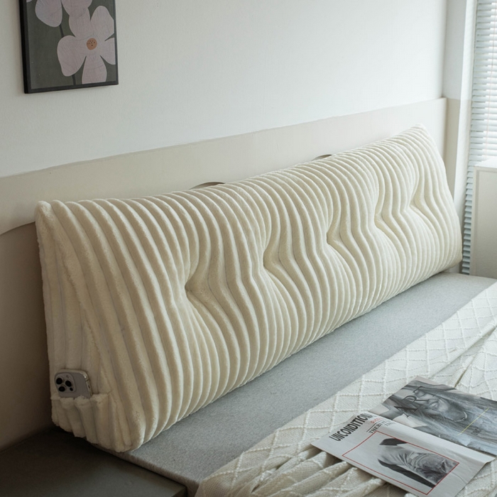 91家纺网 家纺一手货源 找家纺 美达人 2025新款简约绒条三角靠背 粗绒-米白