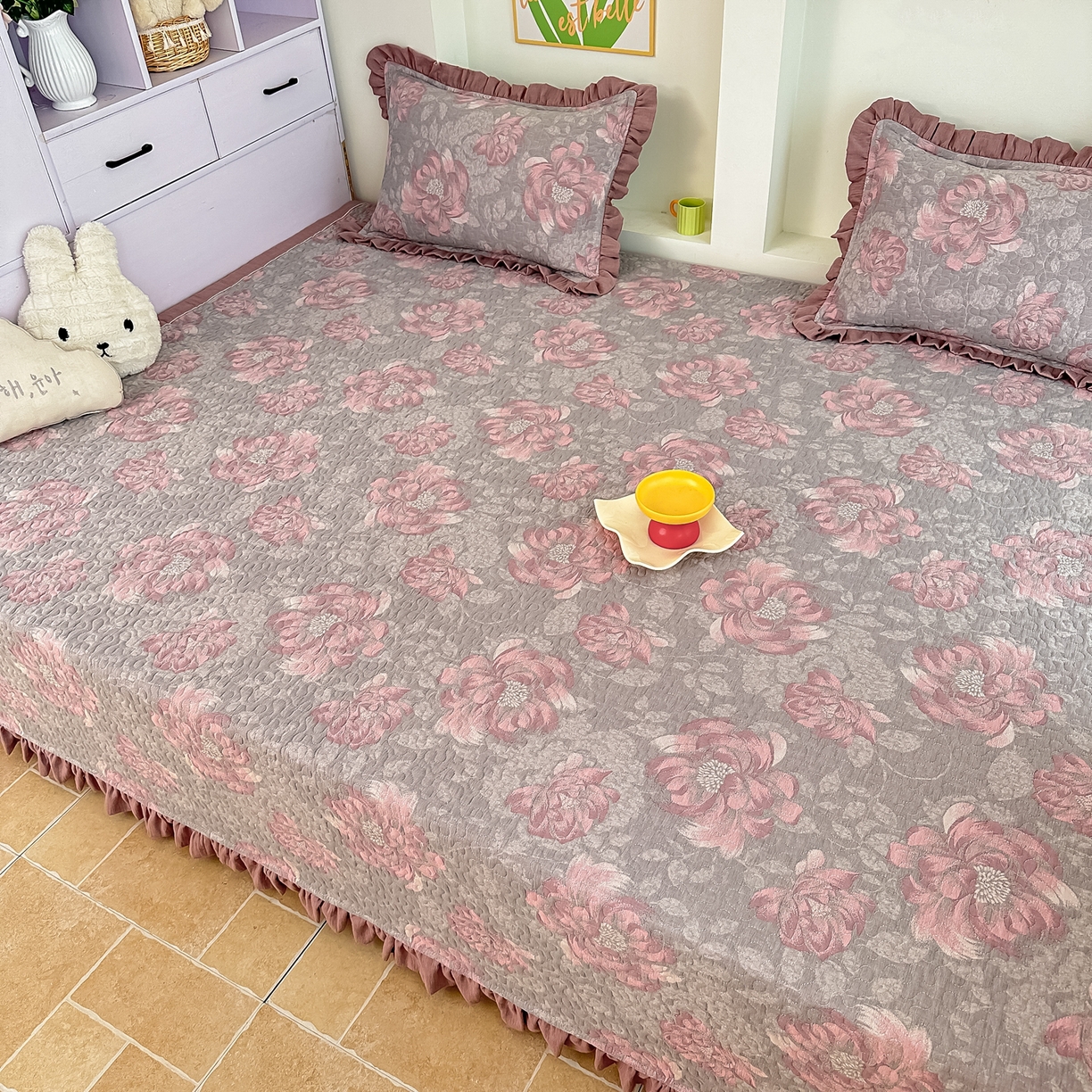 91家纺网 家纺一手货源 找家纺 手艺人家纺 2025新款双层纱夹棉防滑炕盖 榻榻米床盖 炕单床盖A20-A26 A22