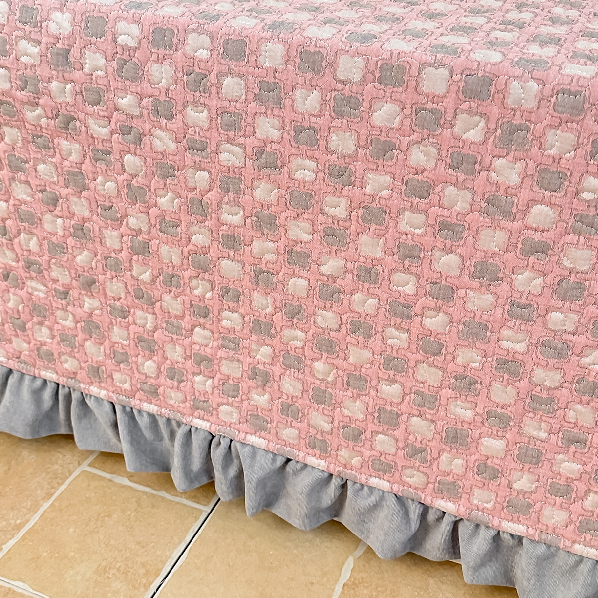 91家纺网 家纺一手货源 找家纺 手艺人家纺 2025新款双层纱夹棉防滑炕盖 榻榻米床盖 炕单床盖A20-A26 A26