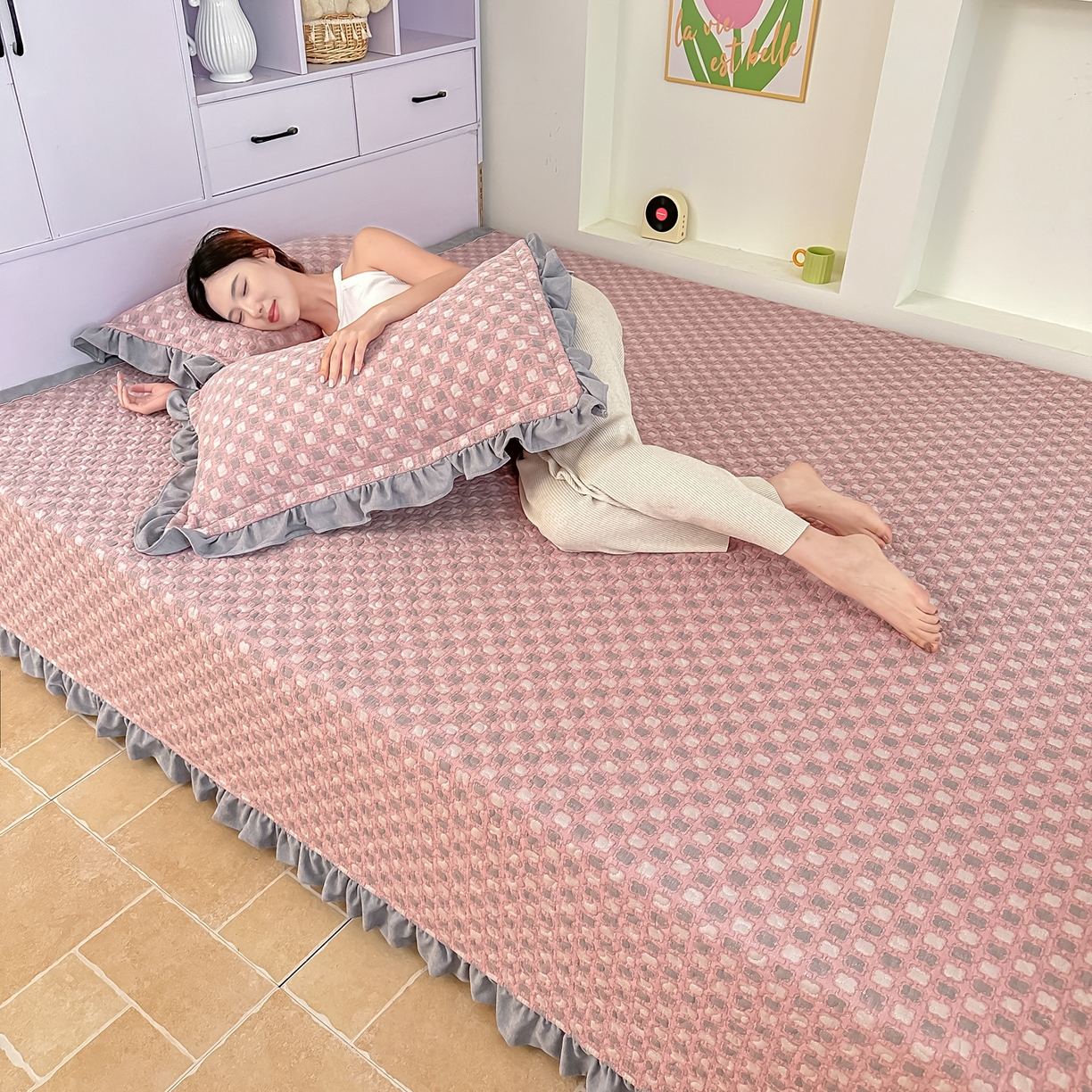 91家纺网 家纺一手货源 找家纺 手艺人家纺 2025新款双层纱夹棉防滑炕盖 榻榻米床盖 炕单床盖A20-A26 A26