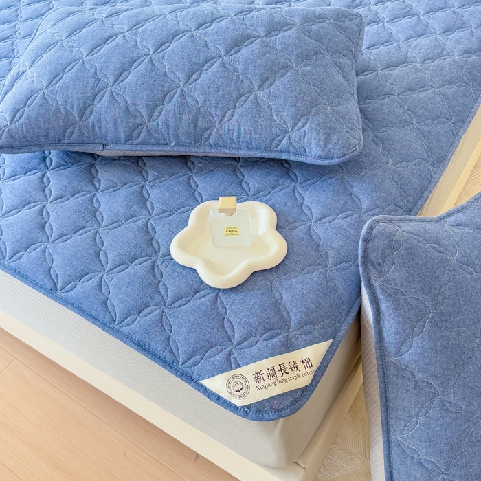 91家纺网 家纺一手货源 找家纺 小萌虎 2025新款全棉新疆棉花床笠-风车系列 风车-牛仔蓝