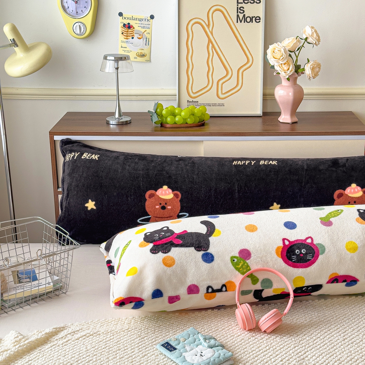 91家纺网 家纺一手货源 找家纺 （总）久云居 2025新款高克重牛奶绒枕加芯牛奶绒长条枕套夹腿抱枕