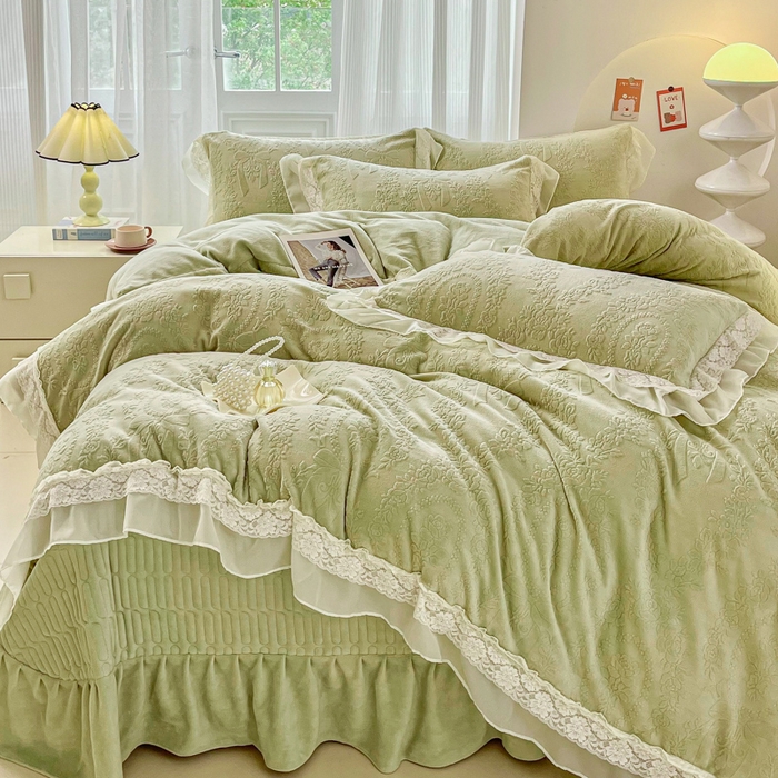 91家纺网 家纺一手货源 找家纺 （总）七七家纺 2025新款雕花牛奶绒夹棉床盖四件套-若梦系列