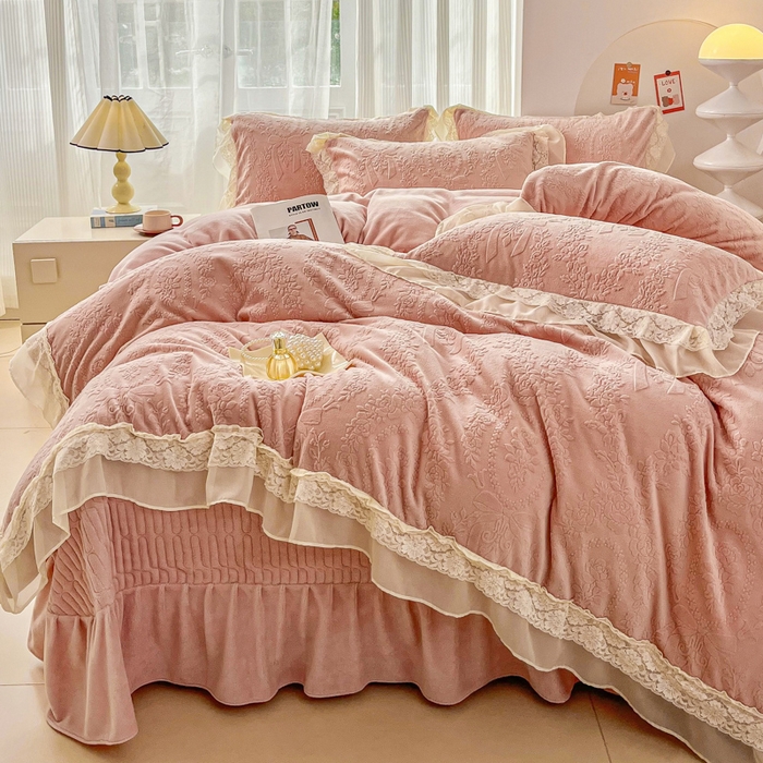 七七家纺 2025新款雕花牛奶绒夹棉床盖四件套-若梦系列 若梦-粉玉