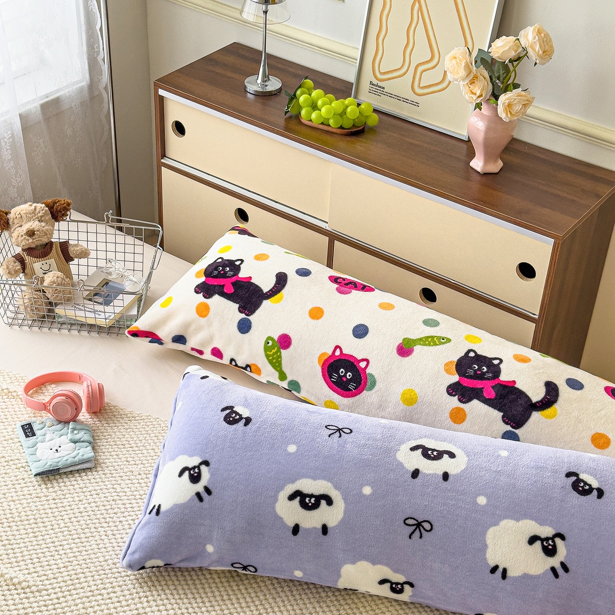 91家纺网 家纺一手货源 找家纺 久云居 2025新款高克重牛奶绒枕加芯牛奶绒长条枕套夹腿抱枕 绵阳牧场