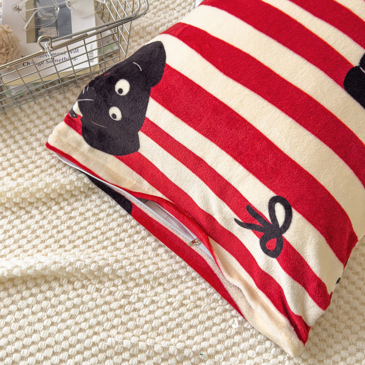 91家纺网 家纺一手货源 找家纺 圣比熊 2025新款高克重牛奶绒枕加芯牛奶绒长条枕套夹腿抱枕 大象乐园