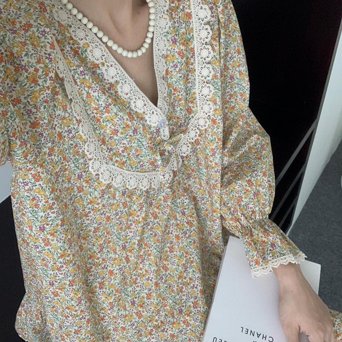 91家纺网 家纺一手货源 找家纺 （总）妍景家居生活馆 2025新款82879-韩系V领碎花蝴蝶结套装