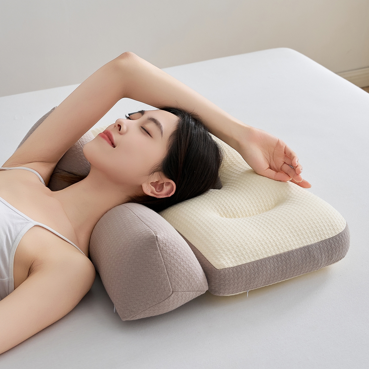 91家纺网 家纺一手货源 找家纺 乐可 2025新款科技护耳组合枕枕头枕芯 科技护耳组合枕-K1咖