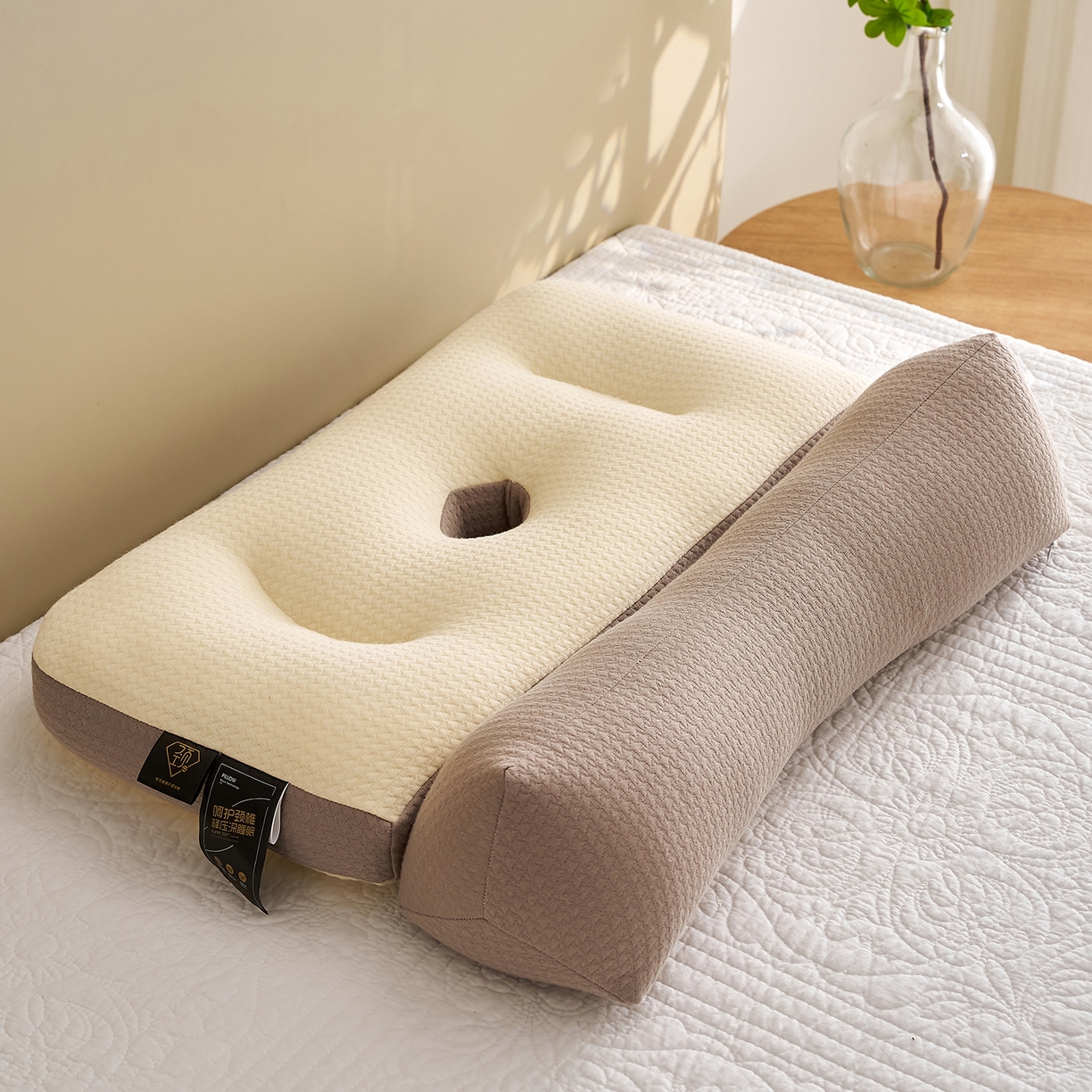 91家纺网 家纺一手货源 找家纺 乐可 2025新款科技护耳组合枕枕头枕芯 科技护耳组合枕-K1咖