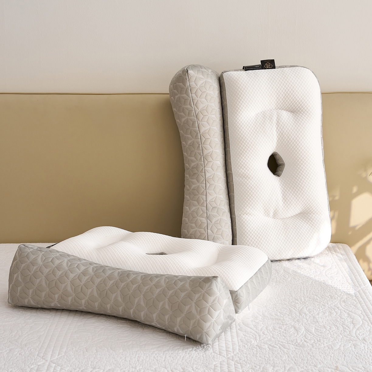 91家纺网 家纺一手货源 找家纺 乐可 2025新款科技护耳组合枕枕头枕芯 科技护耳组合枕-K1灰