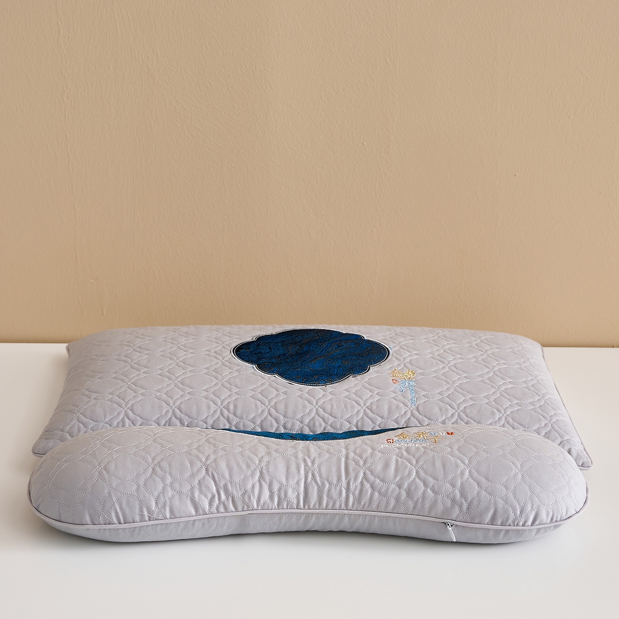 91家纺网 家纺一手货源 找家纺 乐可 2025新款金荞子二合一枕枕头枕芯 金荞子套装-灰