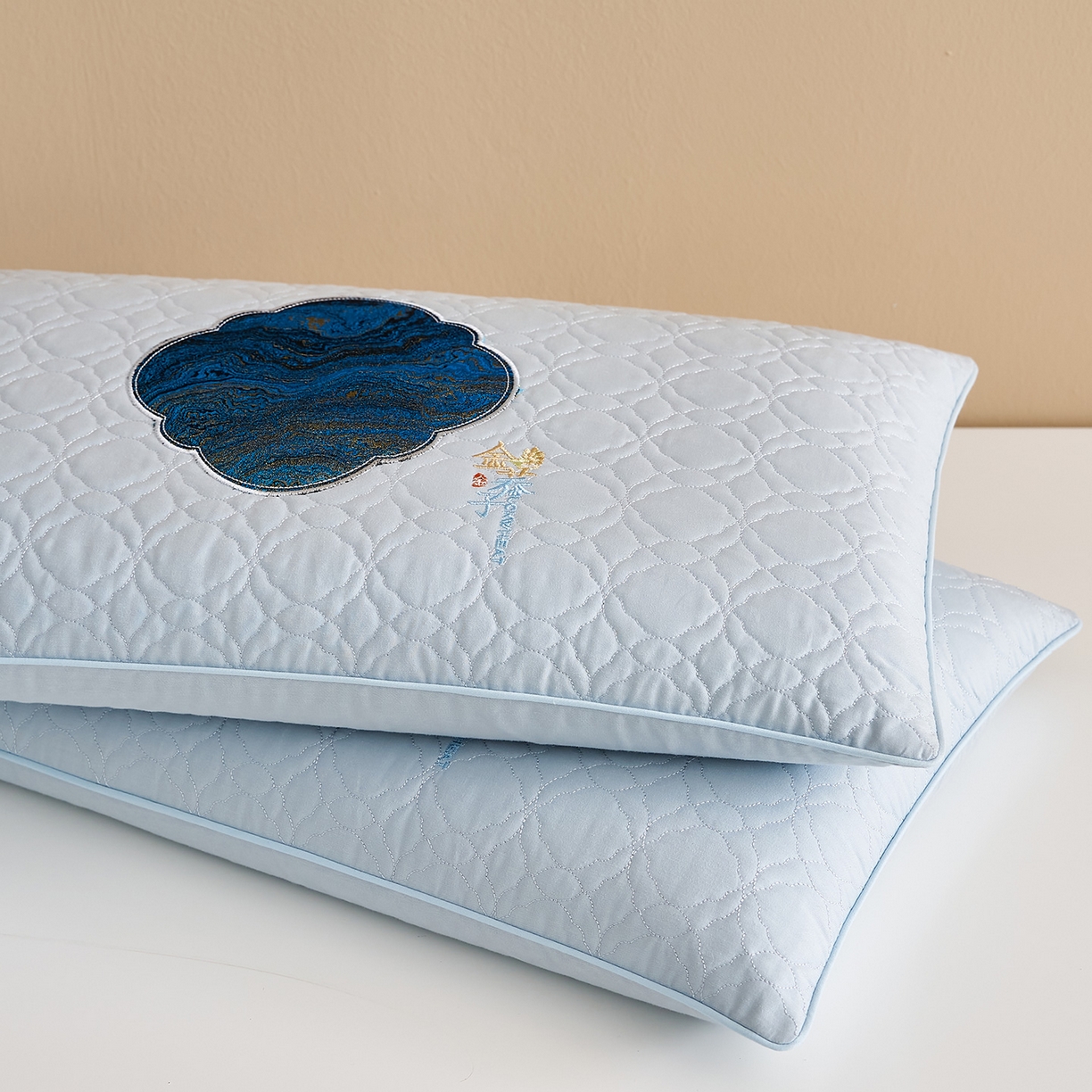 91家纺网 家纺一手货源 找家纺 乐可 2025新款金荞子二合一枕枕头枕芯 金荞子-蓝方枕