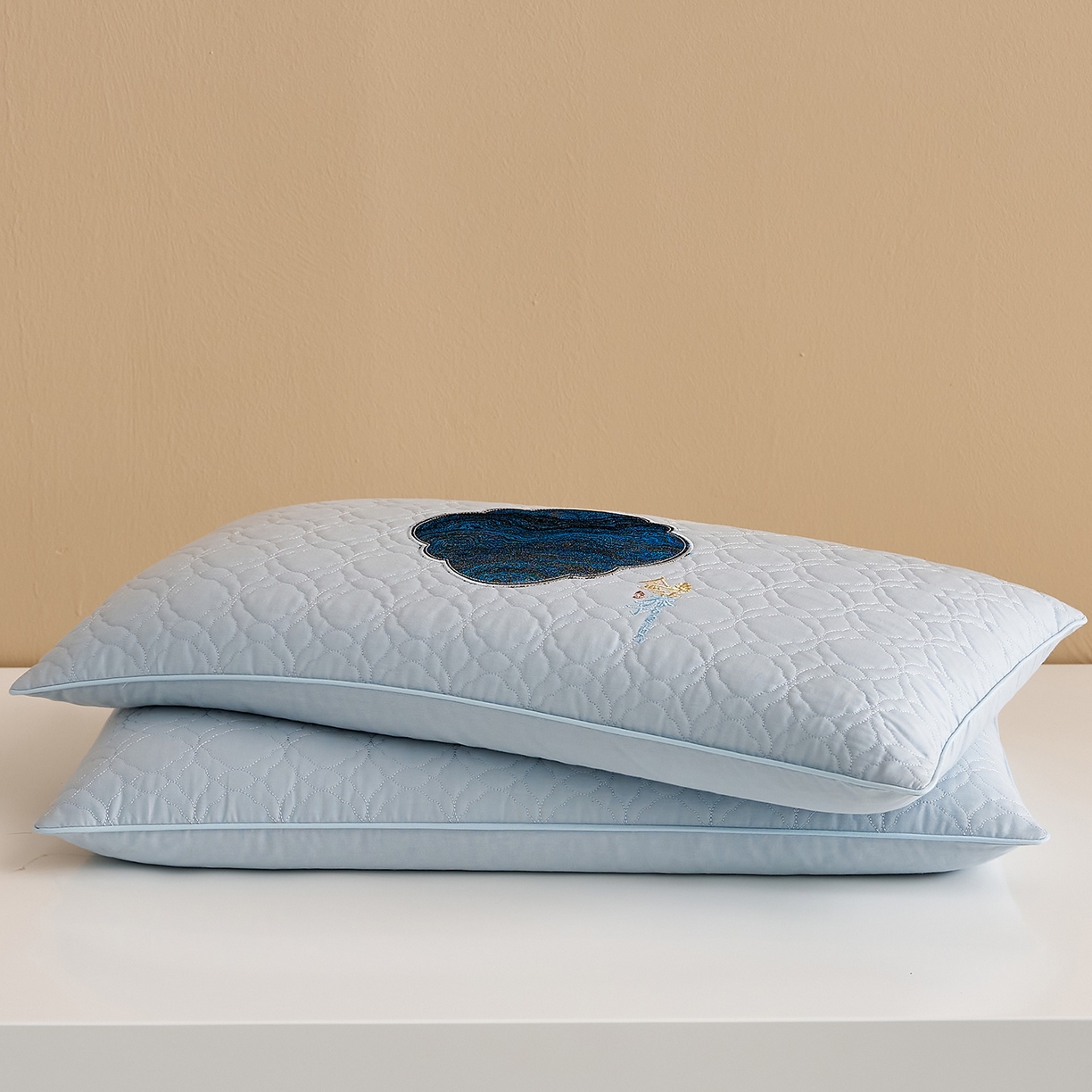 91家纺网 家纺一手货源 找家纺 乐可 2025新款金荞子二合一枕枕头枕芯 金荞子-蓝方枕