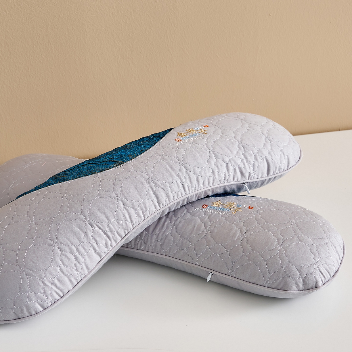 91家纺网 家纺一手货源 找家纺 乐可 2025新款金荞子二合一枕枕头枕芯 金荞子-灰骨头枕