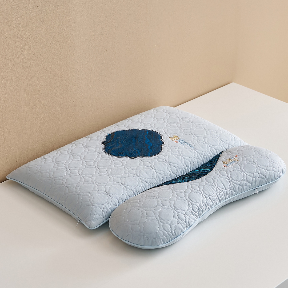 91家纺网 家纺一手货源 找家纺 乐可 2025新款金荞子二合一枕枕头枕芯 金荞子套装-蓝