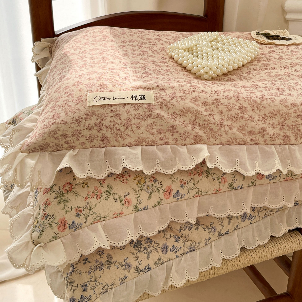 91家纺网 家纺一手货源 找家纺 亦帆枕芯 2025新款棉麻法式花边枕荞枕芯加枕套荞麦款丝绒款可选40x60cm 一米阳光-丛林花园