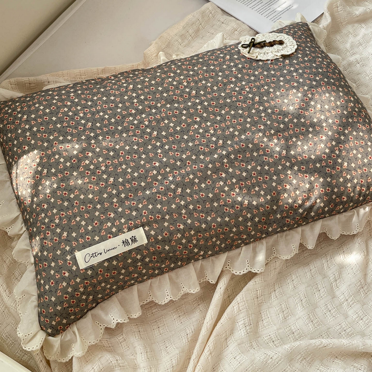 91家纺网 家纺一手货源 找家纺 亦帆枕芯 2025新款棉麻法式花边枕荞枕芯加枕套荞麦款丝绒款可选40x60cm 一米阳光-田园小花