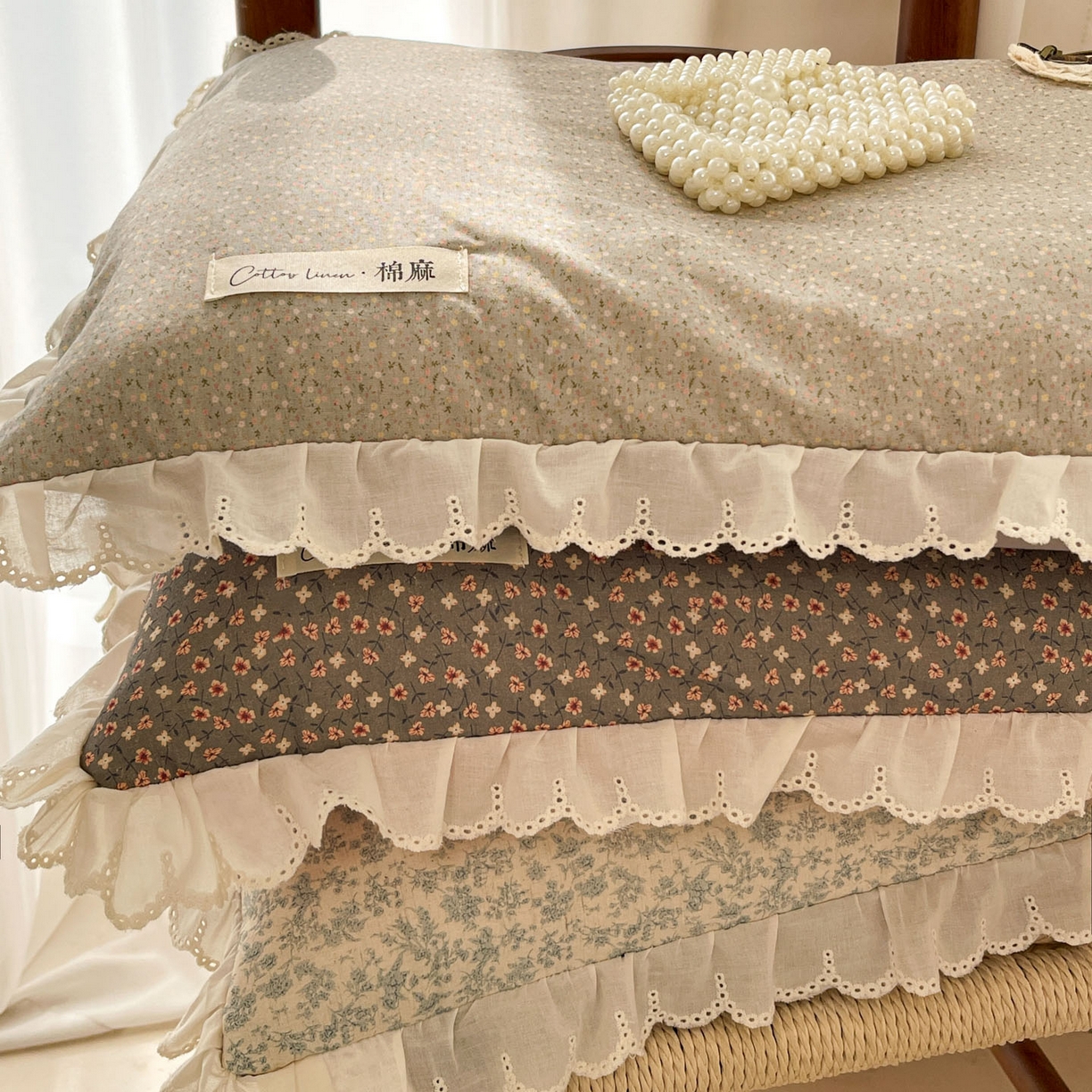 91家纺网 家纺一手货源 找家纺 亦帆枕芯 2025新款棉麻法式花边枕荞枕芯加枕套荞麦款丝绒款可选40x60cm 一米阳光-栀子花开