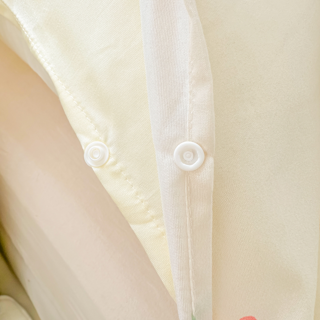 91家纺网 家纺一手货源 找家纺 柒星睡袋 2025新款新升级mini收纳袋印花系列隔脏睡袋 黄油小熊