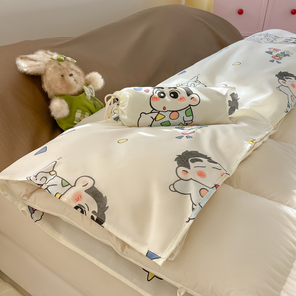 91家纺网 家纺一手货源 找家纺 柒星睡袋 2025新款新升级mini收纳袋印花系列隔脏睡袋 快乐男孩