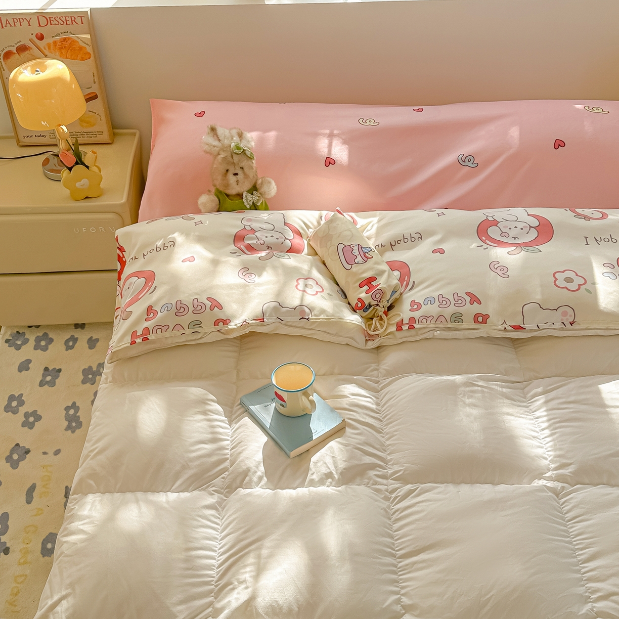 91家纺网 家纺一手货源 找家纺 柒星睡袋 2025新款新升级mini收纳袋印花系列隔脏睡袋 小苹果