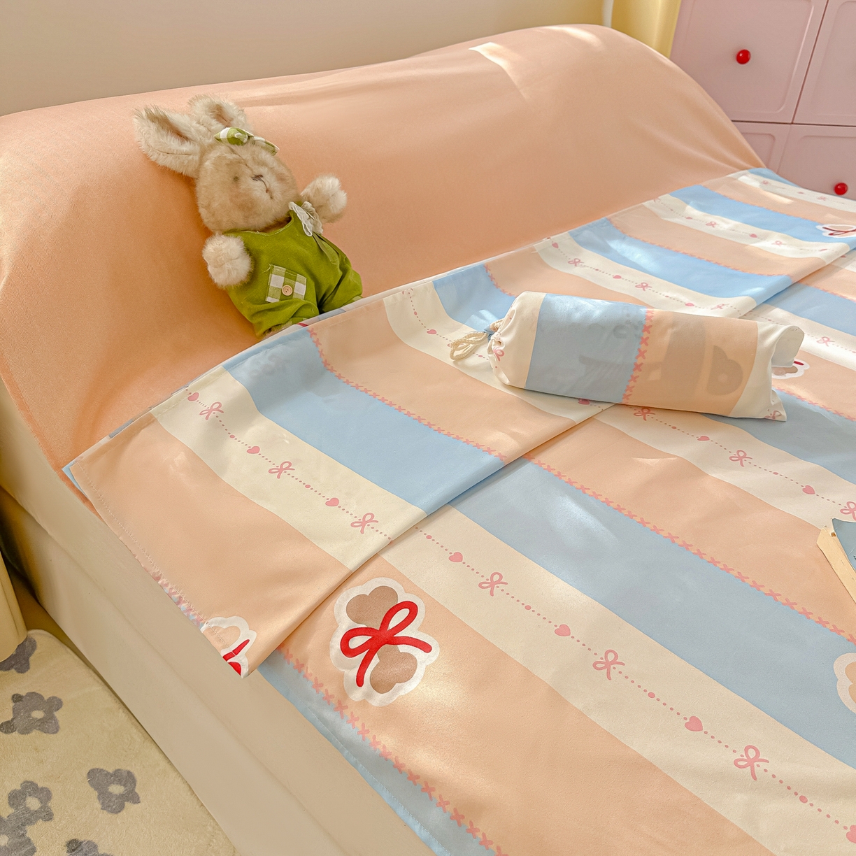 91家纺网 家纺一手货源 找家纺 柒星睡袋 2025新款新升级mini收纳袋印花系列隔脏睡袋 海军小狗