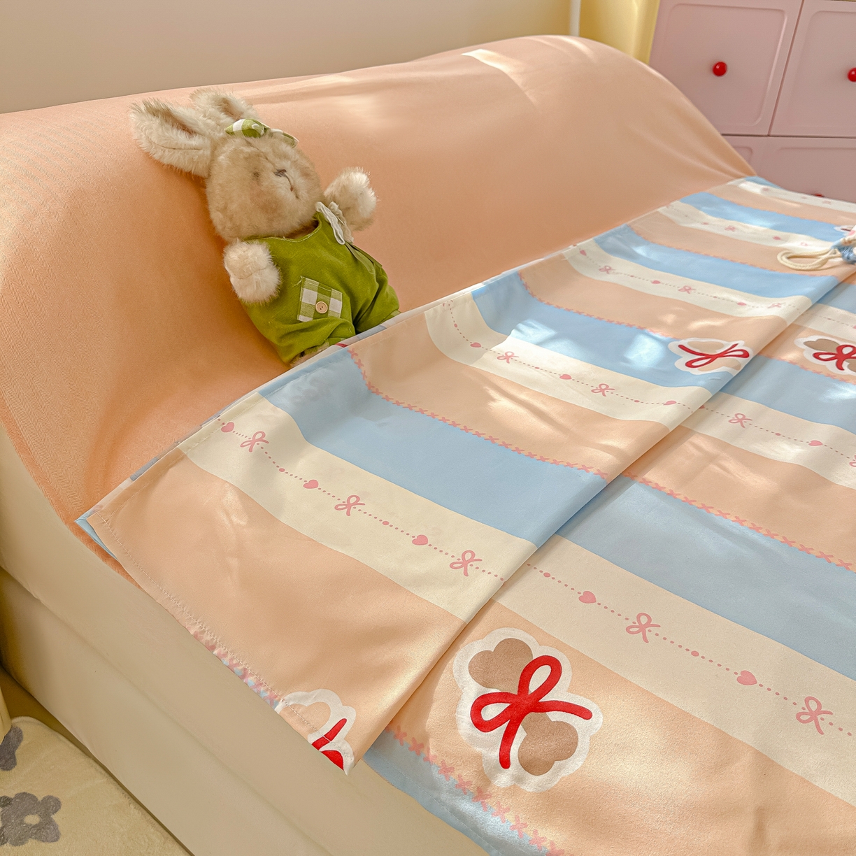 91家纺网 家纺一手货源 找家纺 柒星睡袋 2025新款新升级mini收纳袋印花系列隔脏睡袋 海军小狗