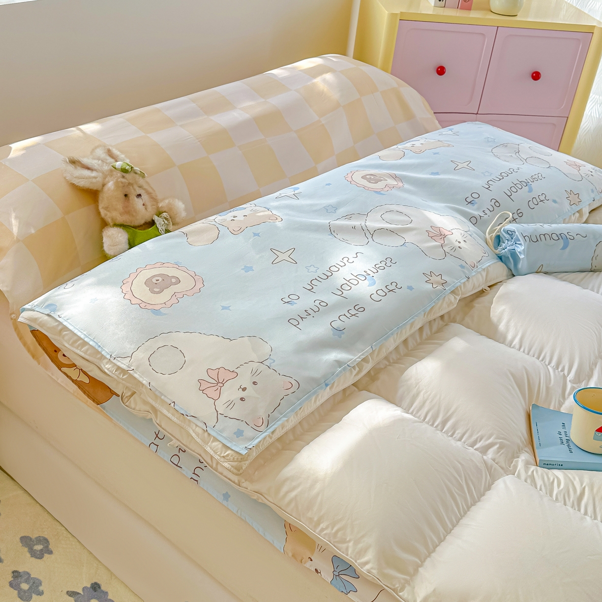 91家纺网 家纺一手货源 找家纺 柒星睡袋 2025新款新升级mini收纳袋印花系列隔脏睡袋 萌宠乐园