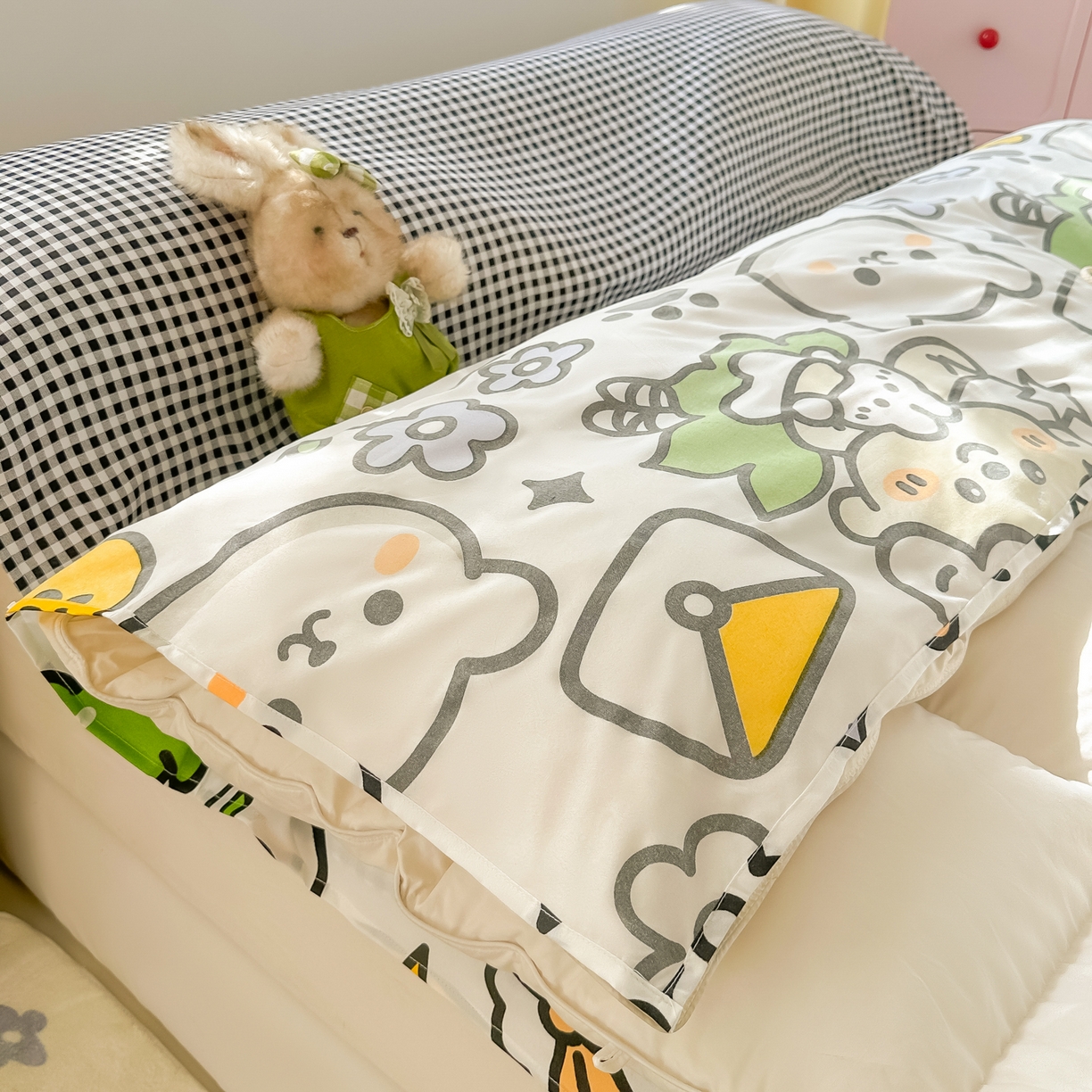 91家纺网 家纺一手货源 找家纺 柒星睡袋 2025新款新升级mini收纳袋印花系列隔脏睡袋 动物世界