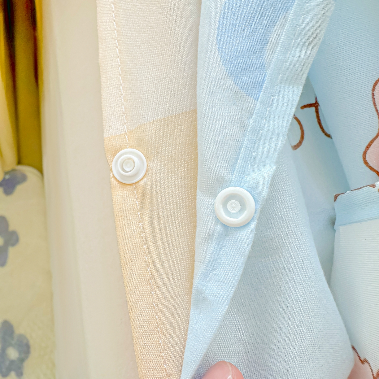 91家纺网 家纺一手货源 找家纺 柒星睡袋 2025新款新升级mini收纳袋印花系列隔脏睡袋 萌宠乐园