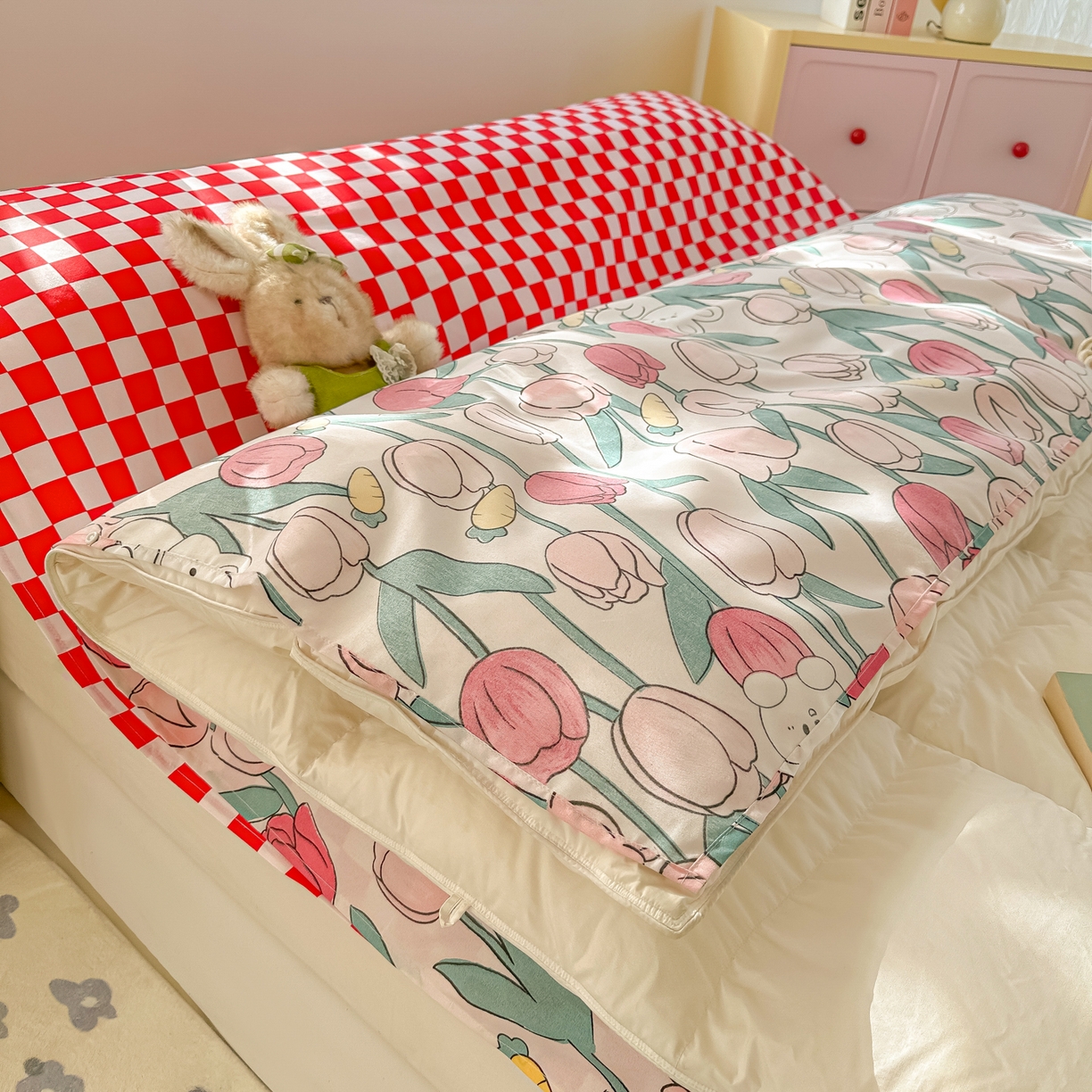 91家纺网 家纺一手货源 找家纺 柒星睡袋 2025新款新升级mini收纳袋印花系列隔脏睡袋 荷兰兔