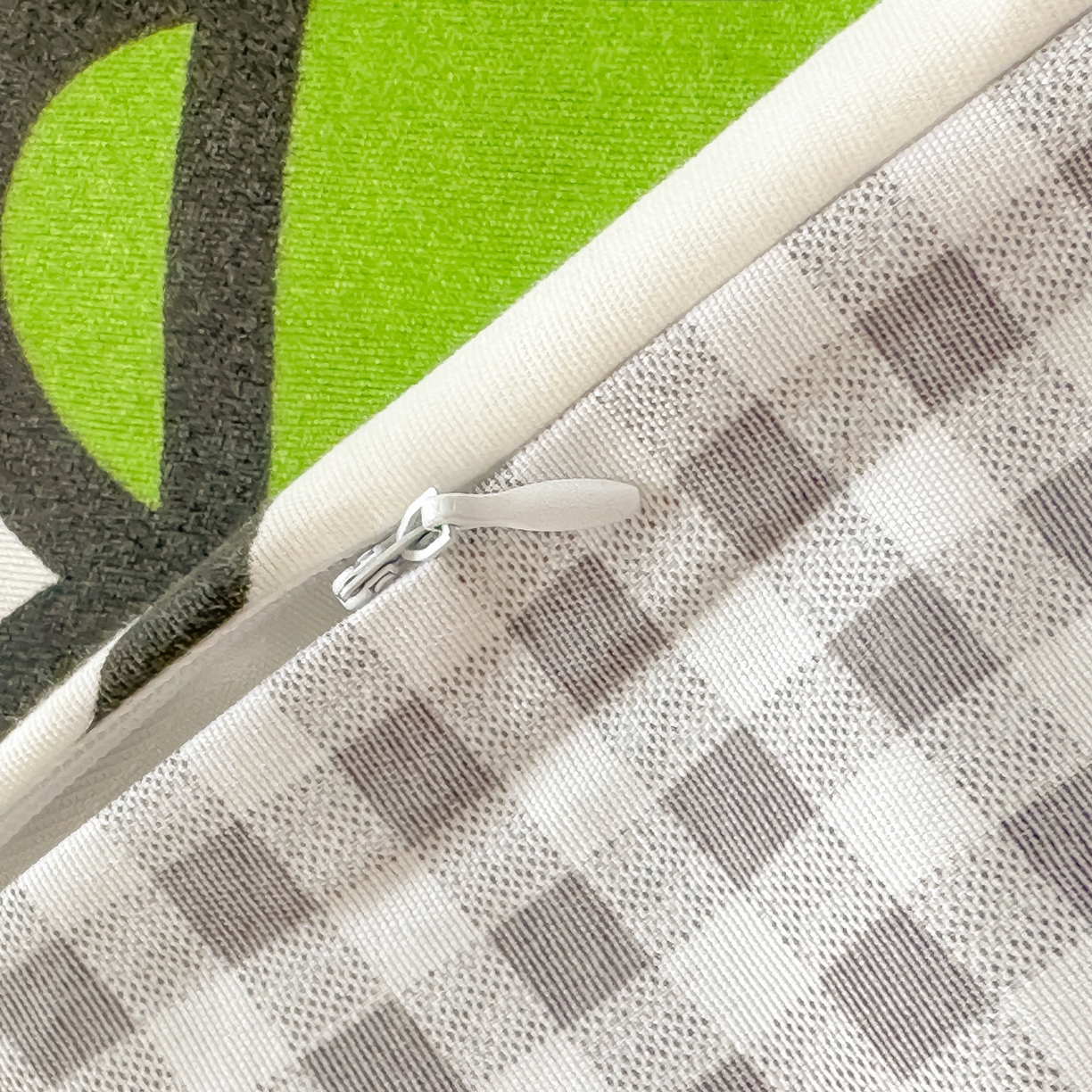 91家纺网 家纺一手货源 找家纺 柒星睡袋 2025新款新升级mini收纳袋印花系列隔脏睡袋 动物世界